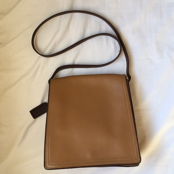 Vintage Coach Leather Crossbody Messenger Bag - Picture 2 of 7